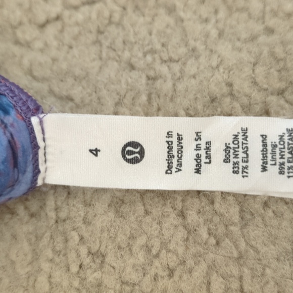 Lululemon Fast and Free HR Tight - Picture 7 of 8